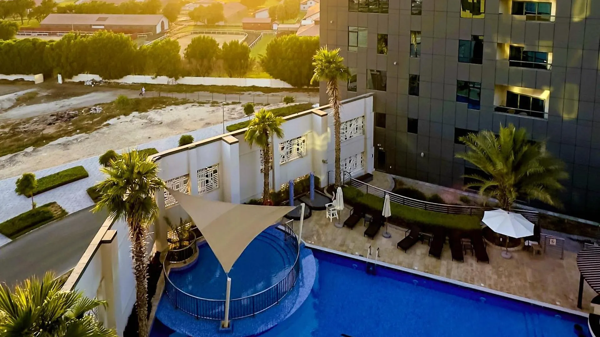 369 Stays- 2 Bedroom Apartment In Business Bay 두바이 0*,  아랍에미리트