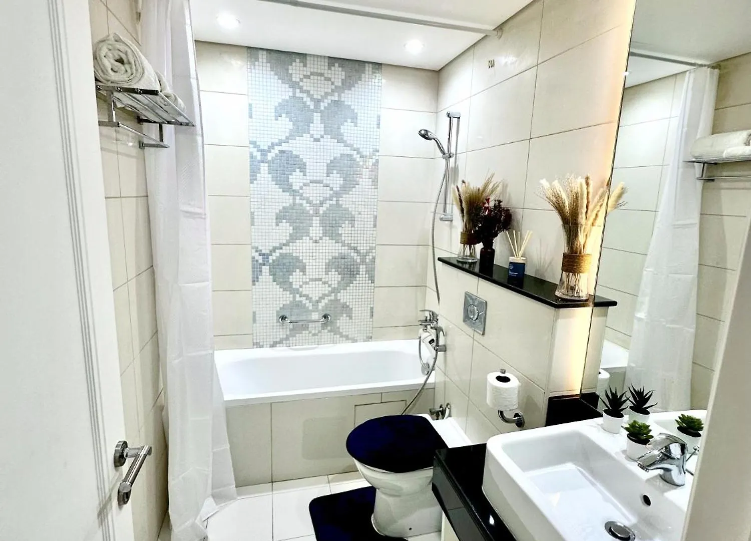 펜션 369 Stays- 2 Bedroom Apartment In Business Bay 두바이 아랍에미리트