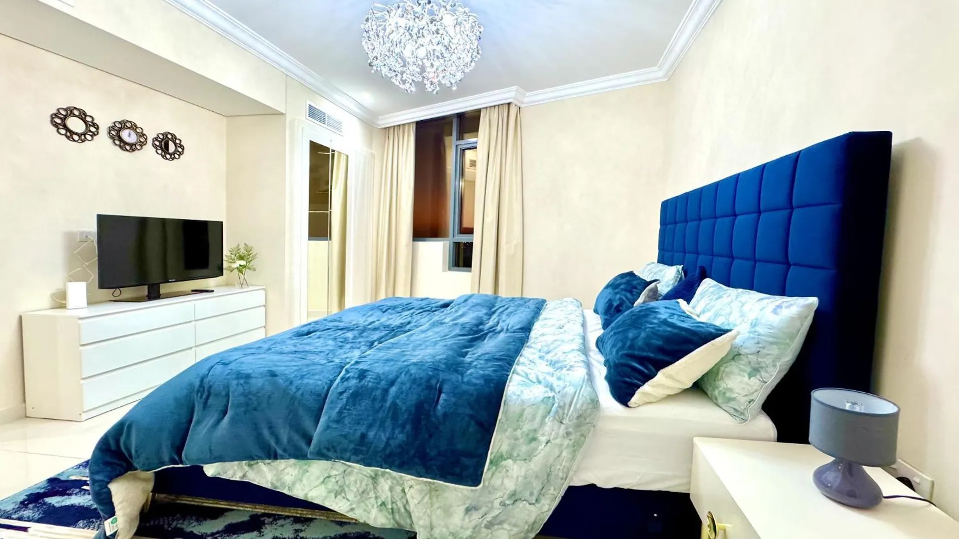 369 Stays- 2 Bedroom Apartment In Business Bay 두바이 펜션